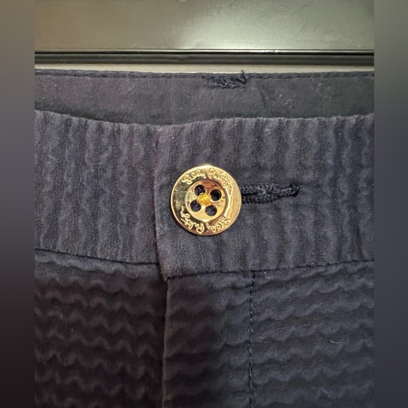 Woman's Lilly Pulitzer The Jayne Shorts Size 16 - Picture 7 of 7